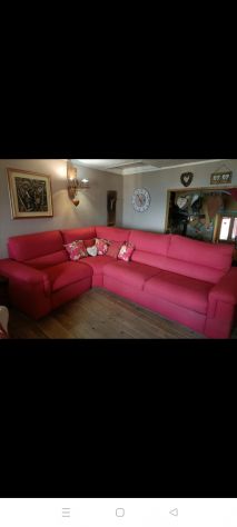 Divano letto con angolo e una parte reclinabile per relax