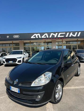 RENAULT Clio 1.2 16V 5 porte rif. 23972288