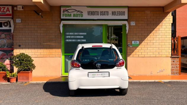 Toyota Aygo 1.0 12V VVT-i 5 porte Lounge Connect MMT - Foto 5