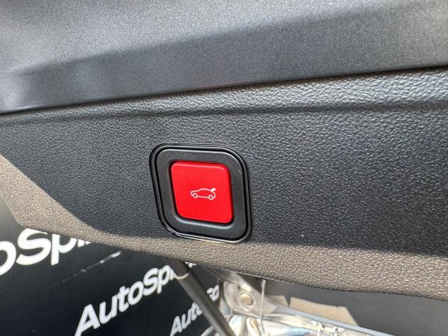 Jeep Avenger e-Hybrid 1.2 MHEV e-Hybrid Turbo Summit #tettoapribile #keyless #portellone - Foto 10