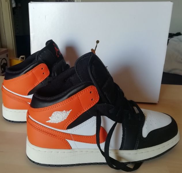 Scarpe Nike Air Jordan 1 Mid