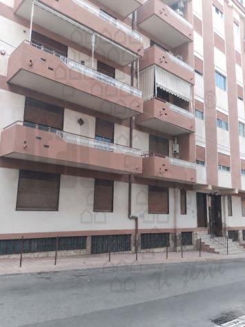 APPARTAMENTO di 5 vani e di 139 mq (MESSINA) rif. 2VS18259