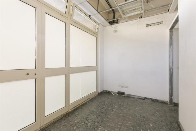 LOCALI COMMERCIALI CASSIA - Foto 10