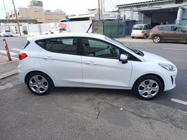 FORD Fiesta Plus 1.5 TDCi 5p. 2018 - Foto 4