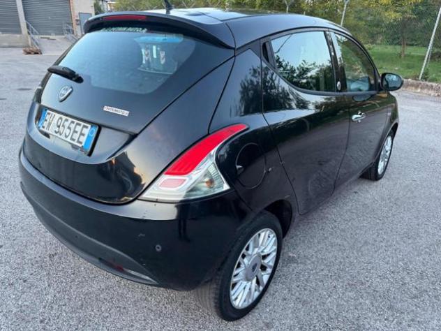 LANCIA Ypsilon BENZINA/GPL 1.2 69 CV 5p Ecochic Silver Bellissima rif. 24143661 - Foto 4