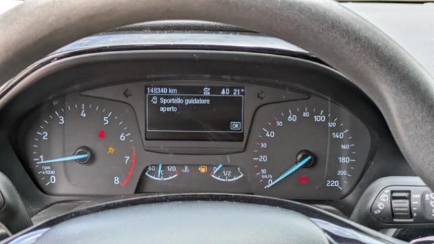 FORD Fiesta Titanium 1.1cc 85cv rif. 23731567 - Foto 7