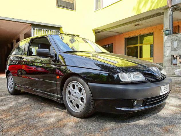 Alfa Romeo 145 2.0i 16V Twin Spark cat Quadrifoglio - Foto 7