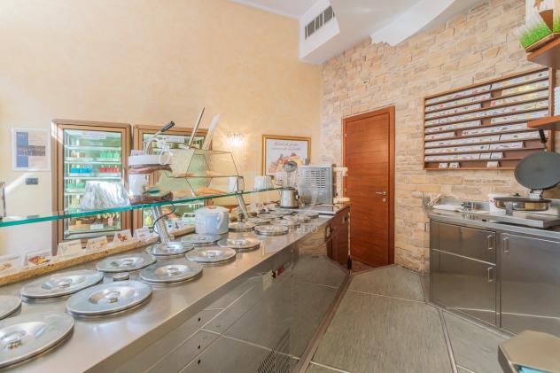 ATTIVITA'/LIC.COMMERCIALE di 3 vani e di 131 mq (VIMERCATE) rif. HOME 3690 - Foto 11