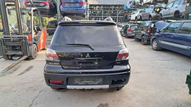 Ricambi vari Mitsubishi Outlander 2.0 benzina 4x4 del 2006 - Foto 4