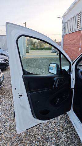 Citroen Berlingo 1.6 bluehdi Feel 100cv - Foto 8