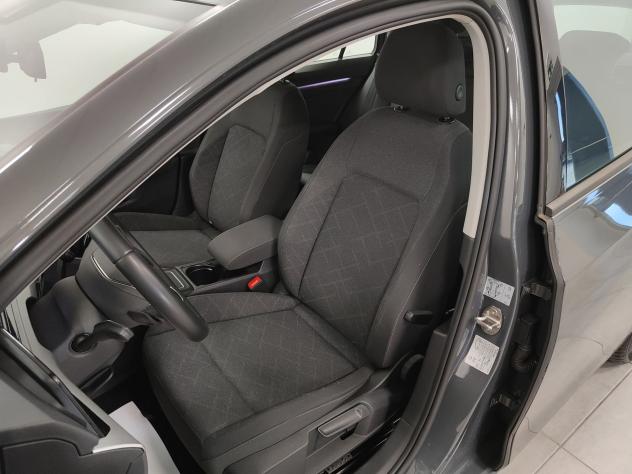 Volkswagen Golf Variant 2.0TDI 150cv DSG DAB FariLED LuciAmbiente - Foto 4