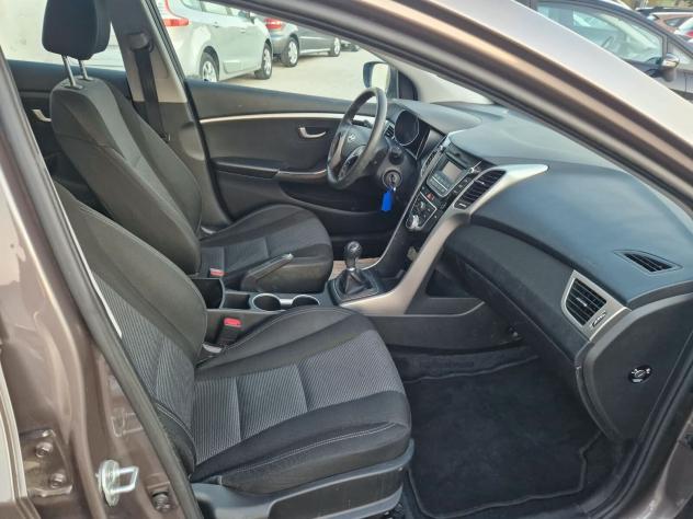Hyundai i30 1.4 CRDi 5p. 90 CV - Foto 10