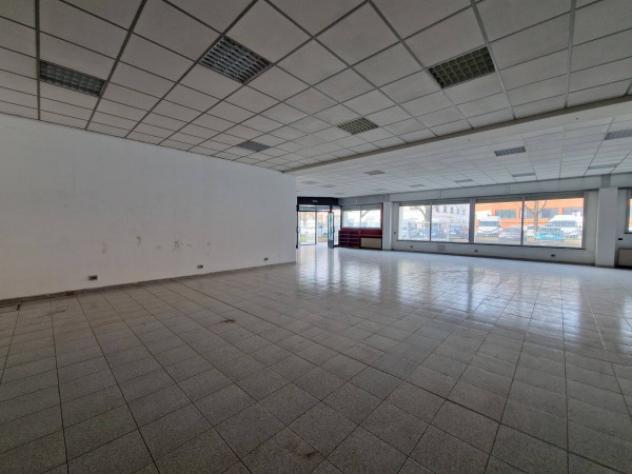 Immobile di 1052 m² con più di 5 locali in vendita a Novate Milanese - Foto 19