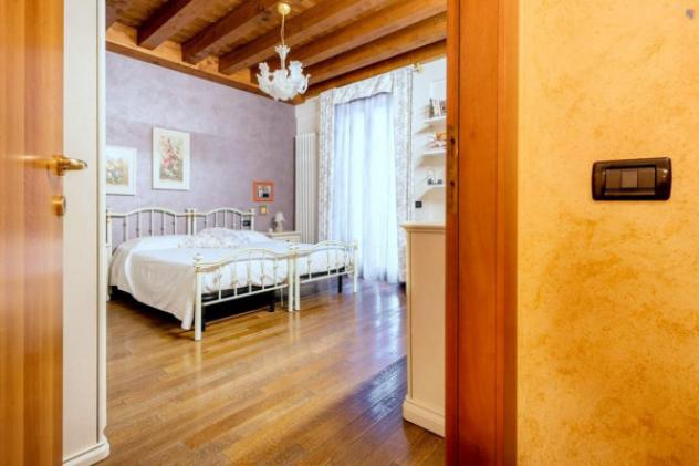 Villa di 605 m² con più di 5 locali e box auto doppio in vendita a Montorso Vicentino - Foto 17
