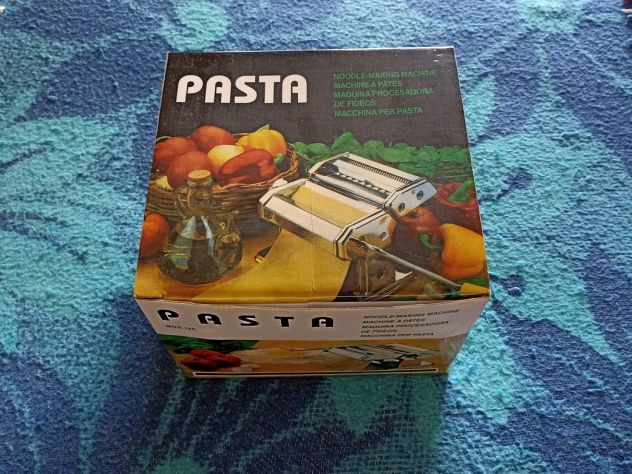 Macchinetta NUOVA x fare PASTA FRESCA in CASA