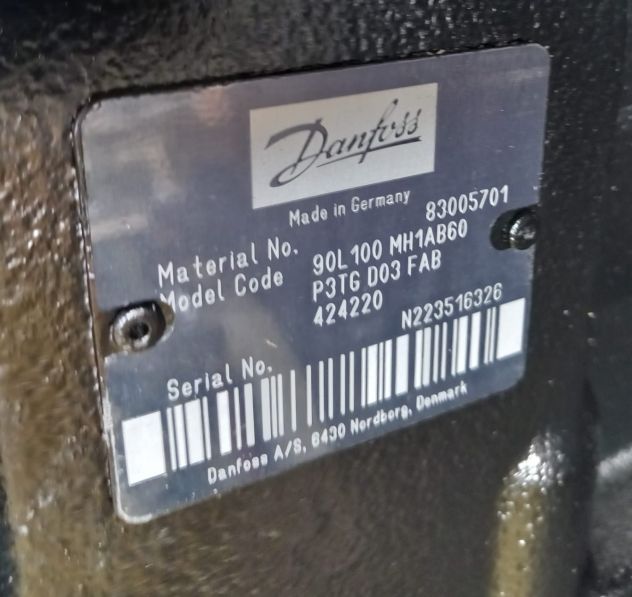 POMPA DANFOSS 90L100MH1AB60P3TGD03FAB - Foto 2