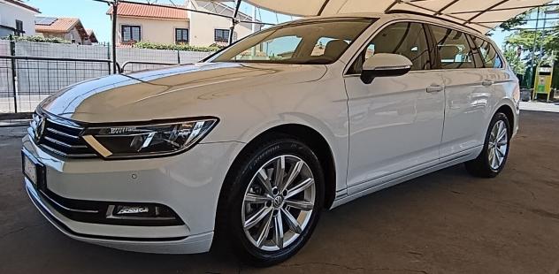 Volkswagen Passat Variant 1.6 TDI Trendline Motion CAMBIO MANUALE - Foto 4