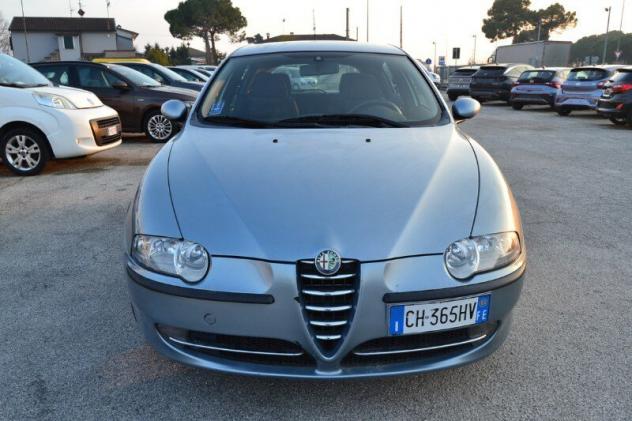 Alfa Romeo 147 1.9 JTD (115 CV) cat 5p. Distinctive - Foto 2