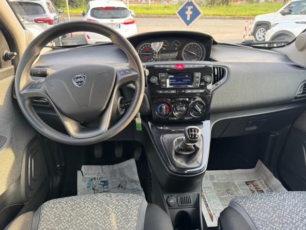 Lancia Ypsilon 1.2 GPL ECOCHIC 2022 fari led - Foto 7