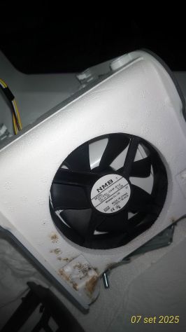 particolari per frigo electrolux ENN2815COW (2020) - Foto 4