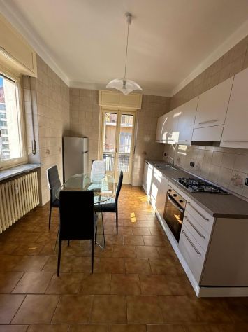 TORINO – AFFITTASI 2 CAMERE PER STUDENTESSE FUORISEDE
