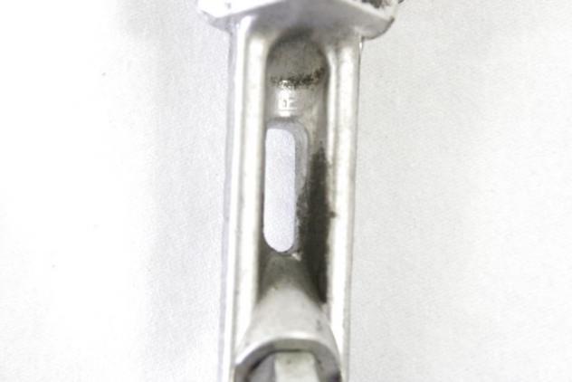 SUZUKI GSX R 600 4351641G00 PEDANA ANTERIORE DESTRA 06 - 07 FRONT RIGHT FOOTREST - Foto 3