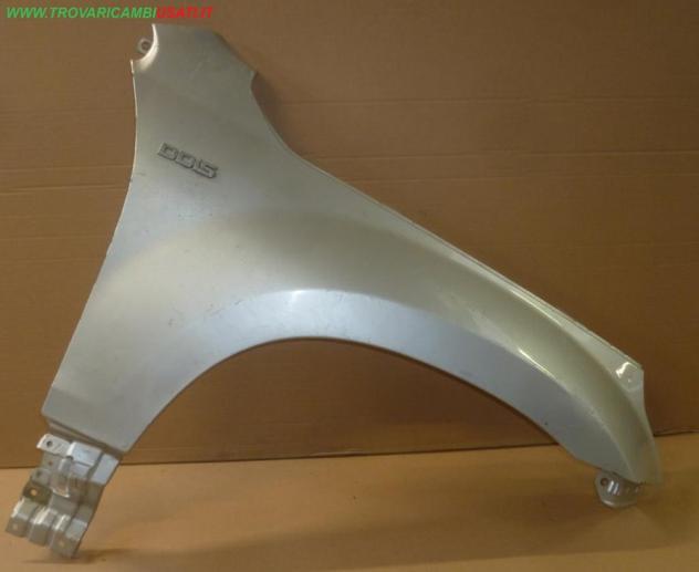 PARAFANGO ANT.D. ARGENTO SENZA FORO LUCCIOLA Carrozzeria Lamierati esterni Fiancate Parafango ant. SUZUKI - GRAND VITARA - 01-10-2005 - 01-03-2015