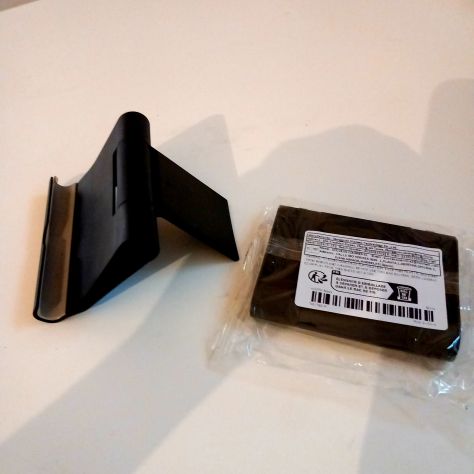 1 Supporto Universale Pieghevole per Cellulari e Tablet - Foto 2