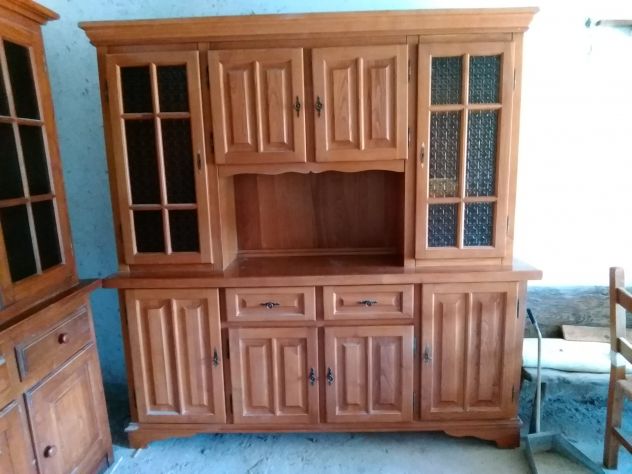 Credenza con vetrina