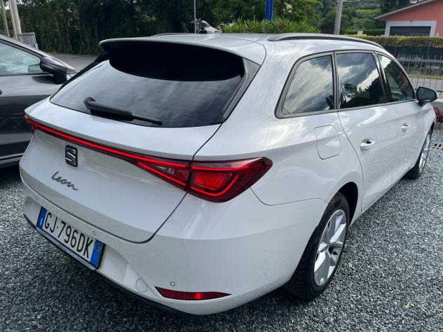 Seat Leon Sportstourer 2.0 TDI 150 CV DSG Style - Foto 5