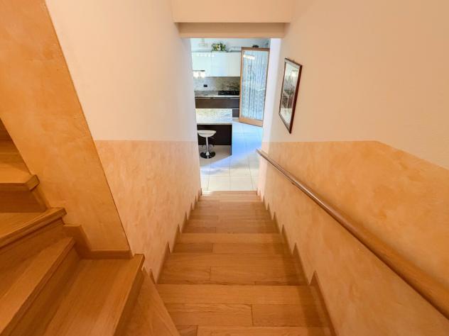 Porzione di casa in vendita a Costabissara - Foto 13