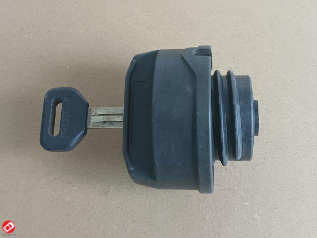 01350100 TAPPO RIFORNIMENTO CARBURANTE SERBATOIO BELLIER JADE