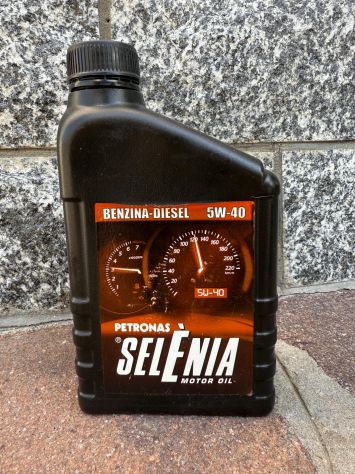 OLIO MOTORE PETRONAS SELENIA