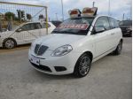 Lancia Ypsilon 1.2 Versus PARI AL NUOVO
