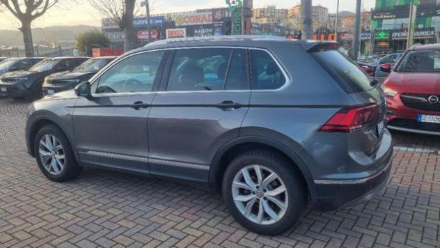 VOLKSWAGEN Tiguan 2.0 TDI 150 CV 4MOTION Sport & Style BlueMotion Te rif. 23299962 - Foto 4