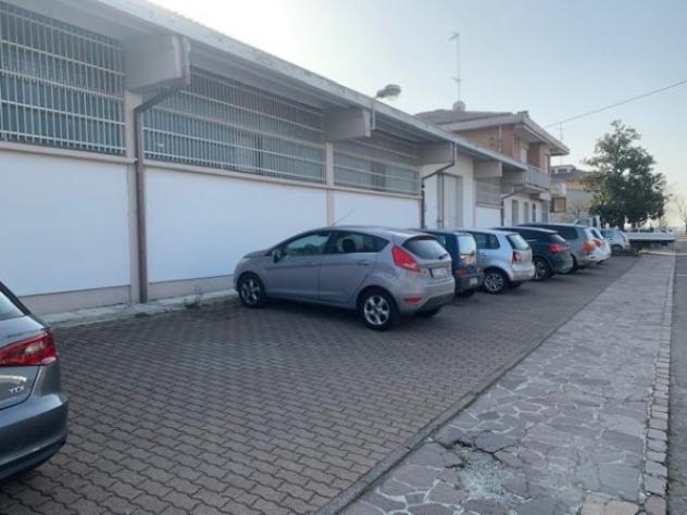 Immobile di 530 m² con più di 5 locali in vendita a Novi di Modena - Foto 2