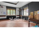 Villa di 300 m² con più di 5 locali in vendita a Zogno
