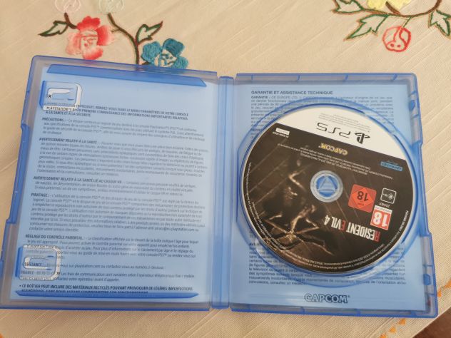 RESIDENT EVIL 4 REMAKE PS5 - Foto 4