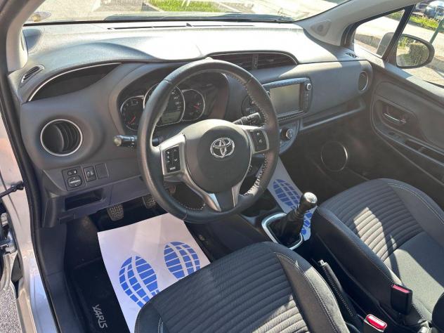 TOYOTA - Yaris - 1.4 D-4D 5p. Lounge - Foto 10
