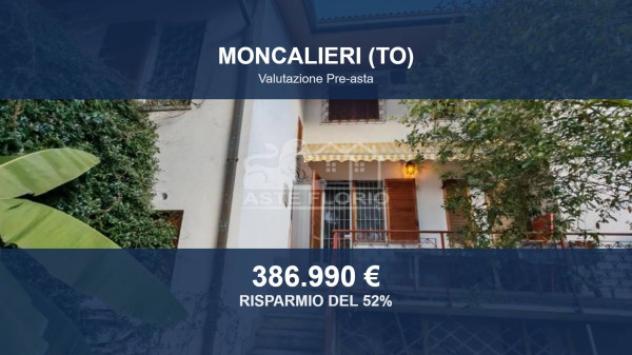 Immobile in asta di 609 m² con più di 5 locali e box auto in vendita a Moncalieri