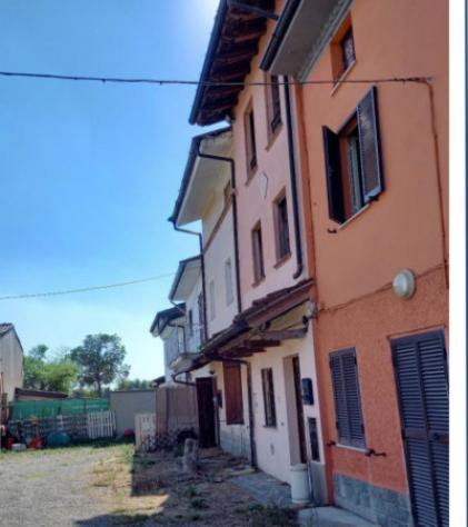 Immobile in asta di 120 m², box auto in vendita a Pieve Porto Morone - Foto 5