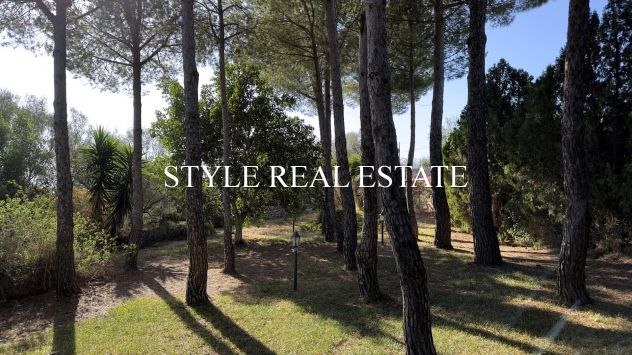 CUGNI Villa immersa nel verde con terreno di oltre 1 ettaro - Foto 9