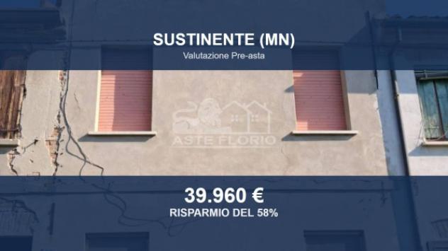 Immobile in asta di 947 m² in vendita a Sustinente