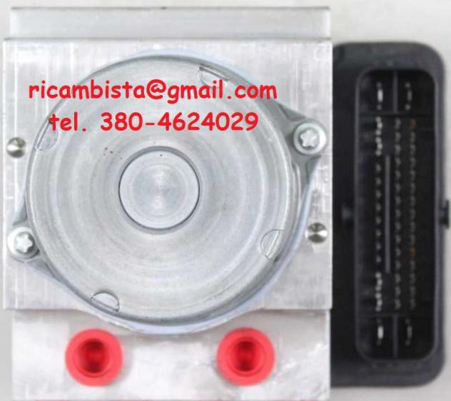Audi A4 2.0 TDI centralina gruppo pompa ABS 8W0614517AG