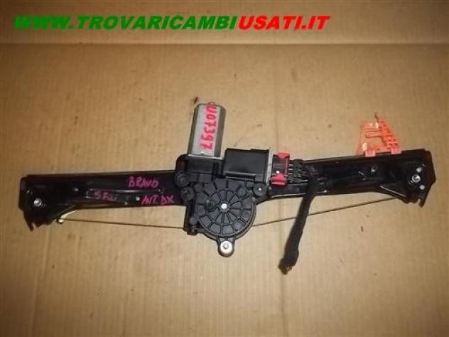 ALZACR.ANT.D.BRAVO 07 5 FILI  Carrozzeria  Lamierati esterni  Porte  Alzacristallo por FIAT - BRAVO - 01-03-2007 - 01-03-2010
