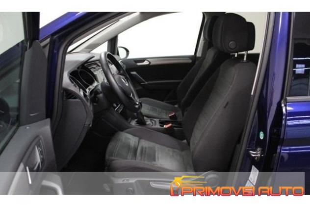 VOLKSWAGEN Touran 2.0 TDI 115 CV SCR Business BlueMotion Technology rif. 18993787 - Foto 3