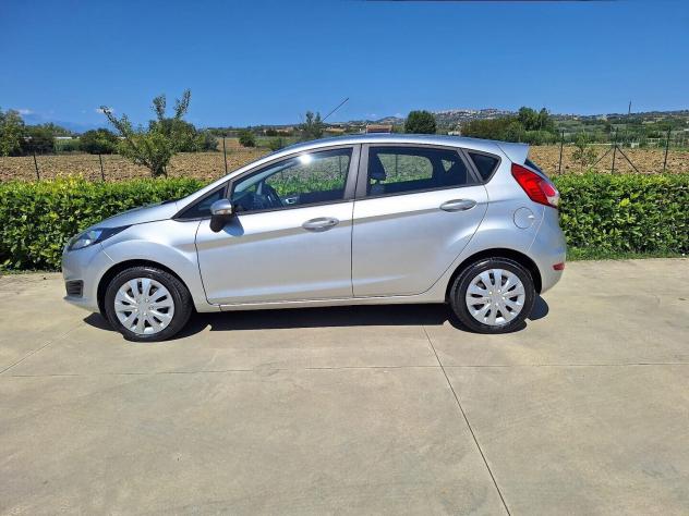 Ford fiesta 1.4 GPL 95cv.Distribuzione Ok - Foto 4