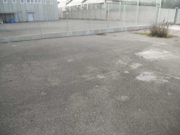 Immobile di 495 m² con più di 5 locali in vendita a Pero - Foto 17