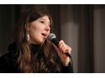 Cantante lirica si offre nella provincia di Como e in Canton Ticino