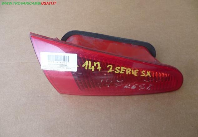 FANALE POST.S.(parte int.) ALFA ROMEO 147 (937-W8) 60693792  Parti elettriche  Fanaleria  Fanali  Fanale post. sx. ALFA ROMEO - 147 - 01-11-2004 - 01-